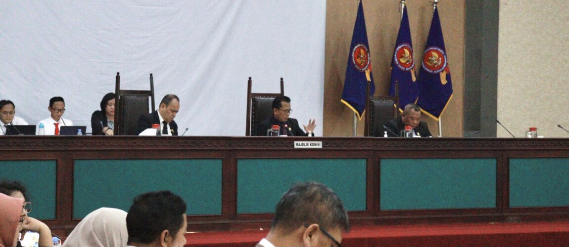 Lanjutkan Sidang Dugaan Pelanggaran Persaingan Usaha P2P Lending, Majelis Komisi Lanjutkan Pemeriksaan Ahli Terlapor